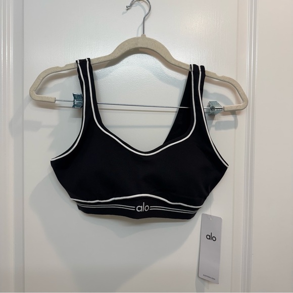 ALO Yoga Black and White Women's Leggings Set - Picture 6 of 10